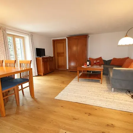Haus Landbrugg *