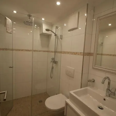 Haus Landbrugg *